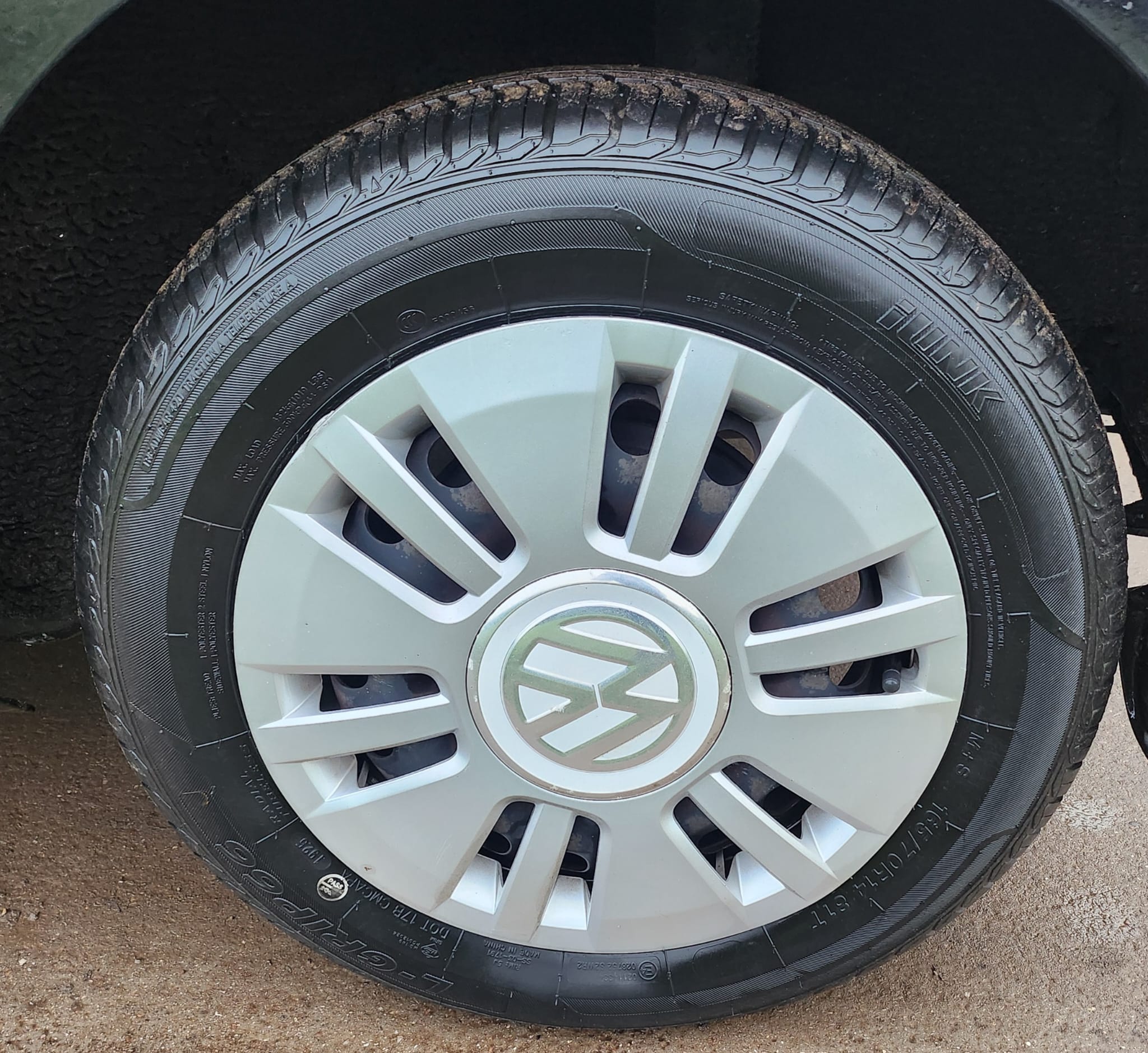 
								Volkswagen full									