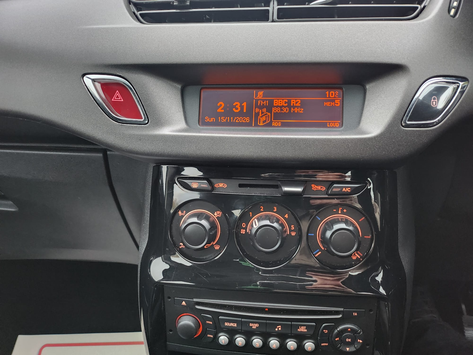 
								Citroen full									