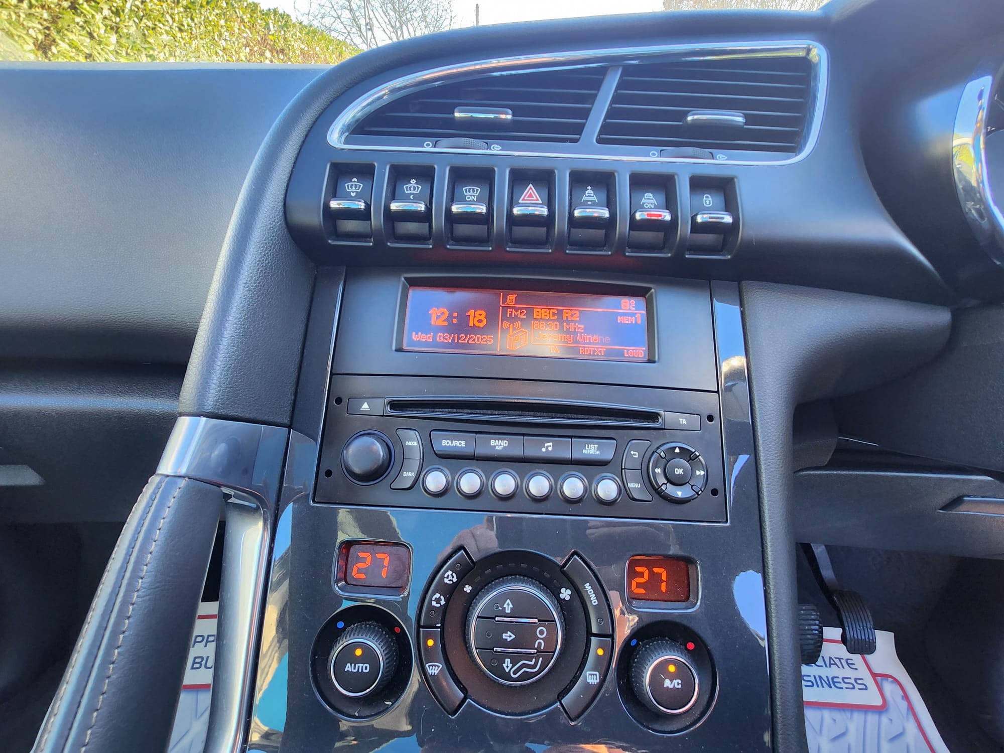 
								Peugeot full									